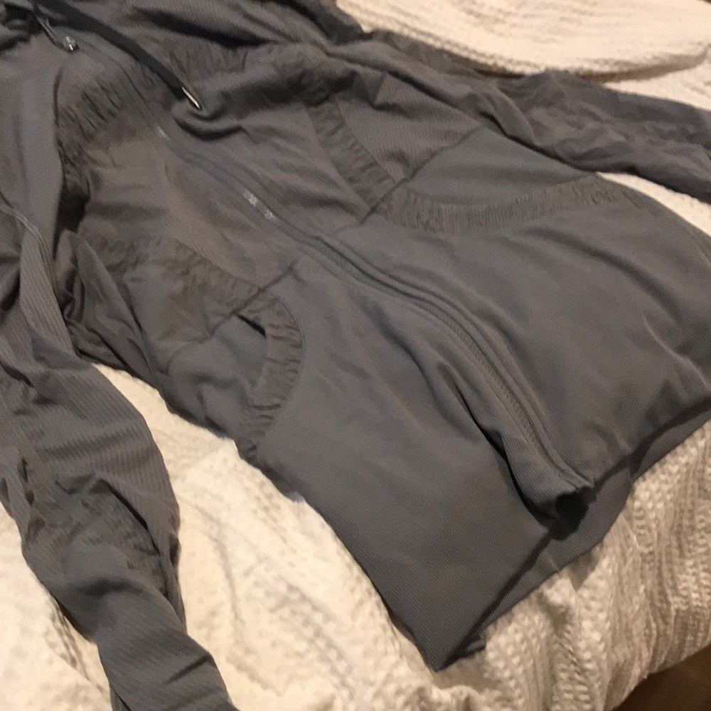 Lululemon jacket! Size 10 no rips or tears!